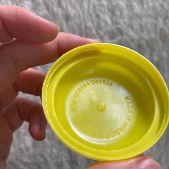 Mini Finger Toy – Tiny Hand Closed Fist - Picture 9 of 12